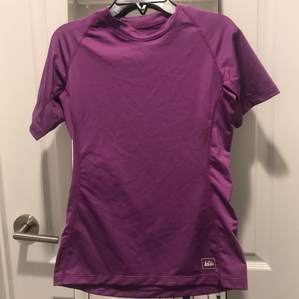 REI purple rash guard